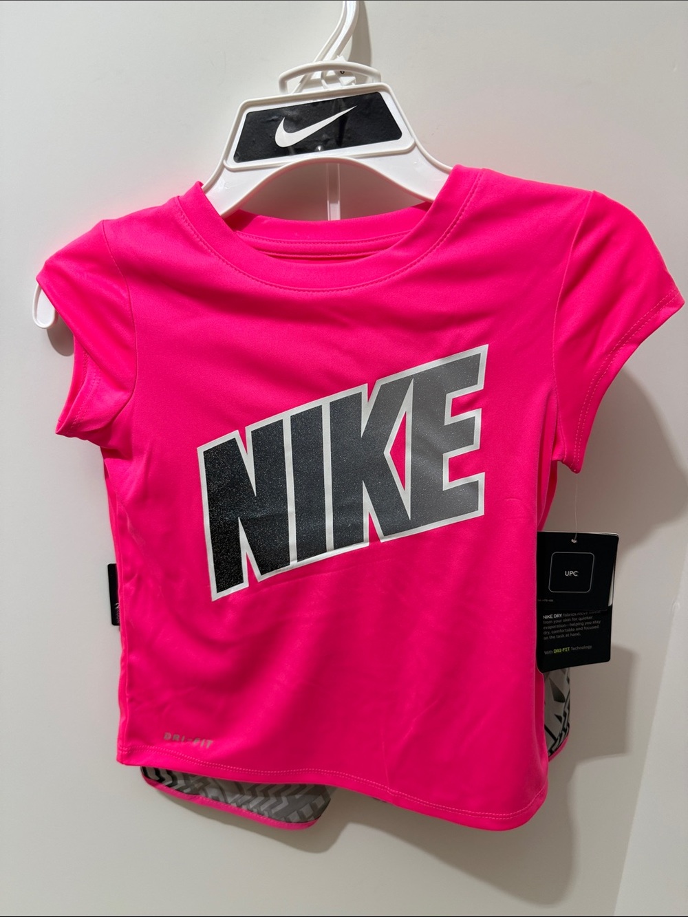 Nike Girls Bright Pink Short Sleeve Tee with Black Logo